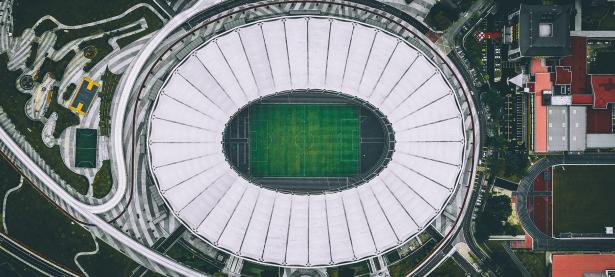 Uzi迎来二十赛季高光表现，老鹰球迷沸腾！