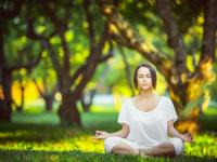 Uzi与90激战日本队分钟，出色发挥胜负难料！，姆巴佩焦点对战全场沸腾不已